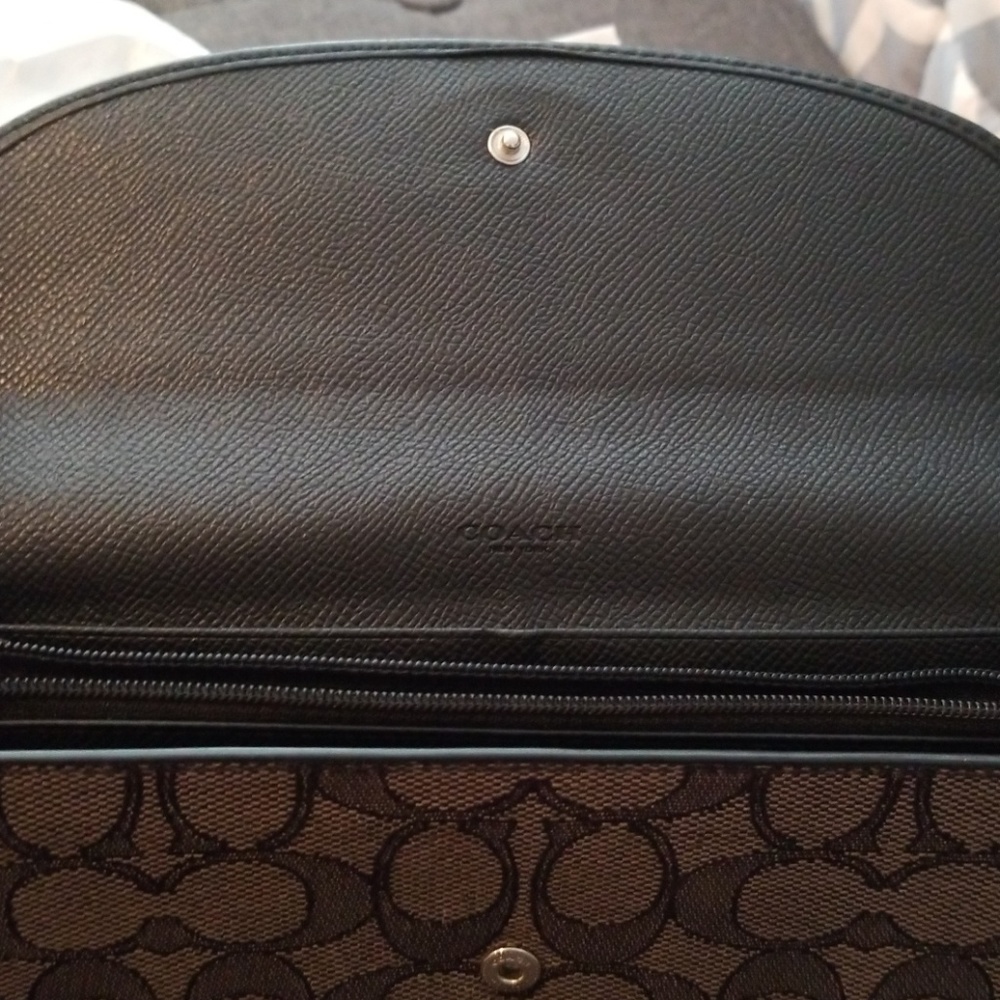 Coach Wallet - Picture 2 of 4